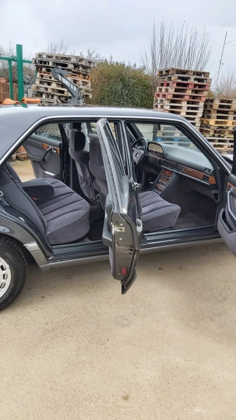 Mercedes-Benz 126 300CE, снимка 7 - Автомобили и джипове - 49342417