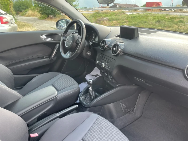 Audi A1 1.6TDI-S-LINE-NAVI-ITALIA, снимка 5 - Автомобили и джипове - 51124133
