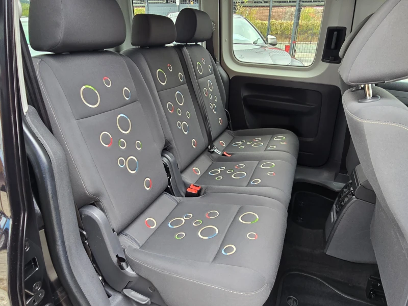 VW Caddy 2.0i/Ecofuel/Лизинг, снимка 14 - Автомобили и джипове - 51909280