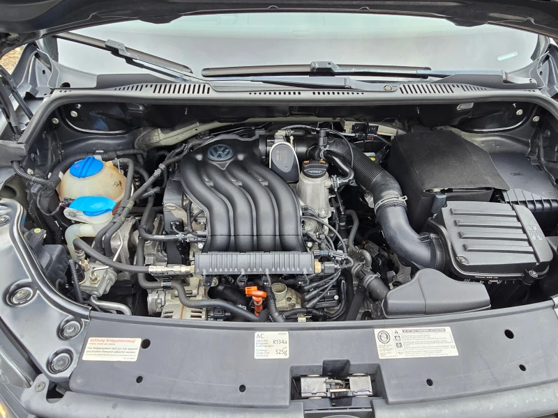 VW Caddy 2.0i/Ecofuel/Лизинг, снимка 17 - Автомобили и джипове - 51909280