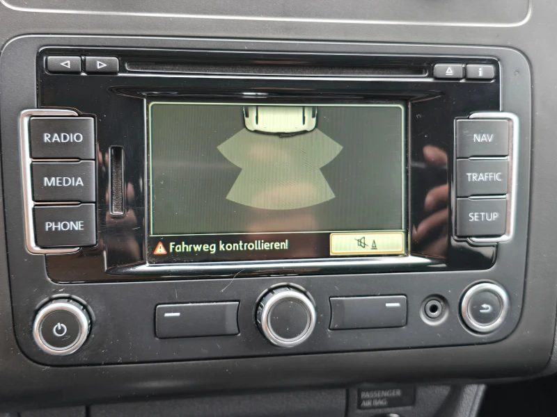 VW Caddy 2.0i/Ecofuel/Лизинг, снимка 11 - Автомобили и джипове - 51909280