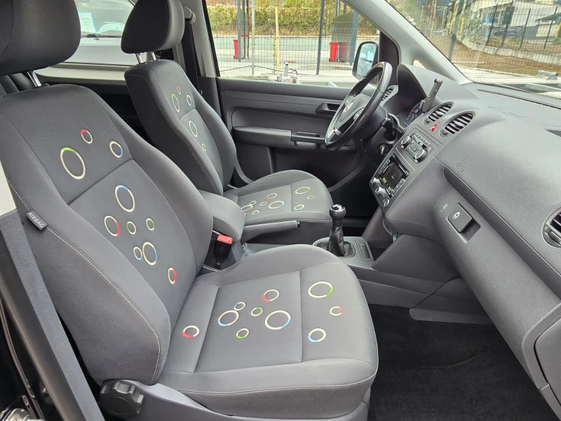 VW Caddy 2.0i/Ecofuel/Лизинг, снимка 15 - Автомобили и джипове - 51909280
