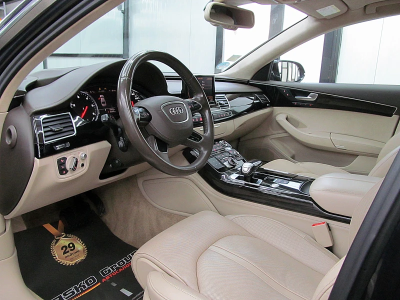 Audi A8 4.2TDI/LONG/PANORAMA/FUL!!!!СОБСТВЕН ЛИЗИНГ, снимка 15 - Автомобили и джипове - 52391976