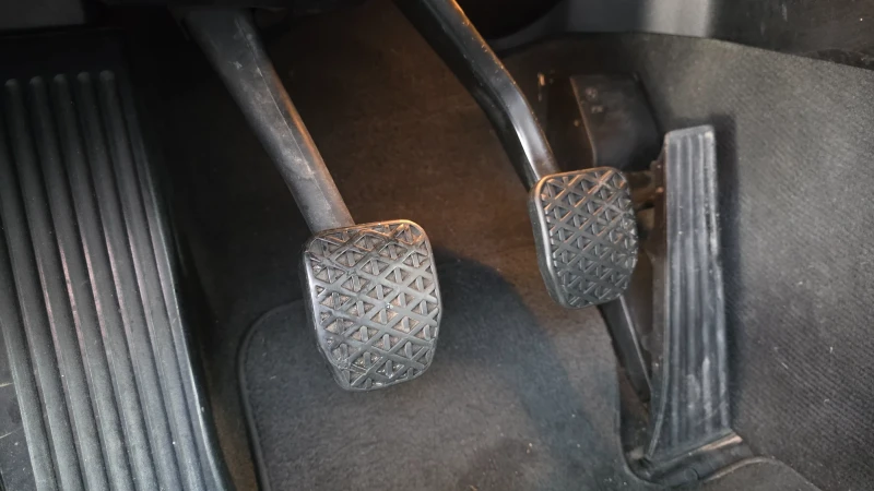 BMW 330 Xd, снимка 15 - Автомобили и джипове - 52629441