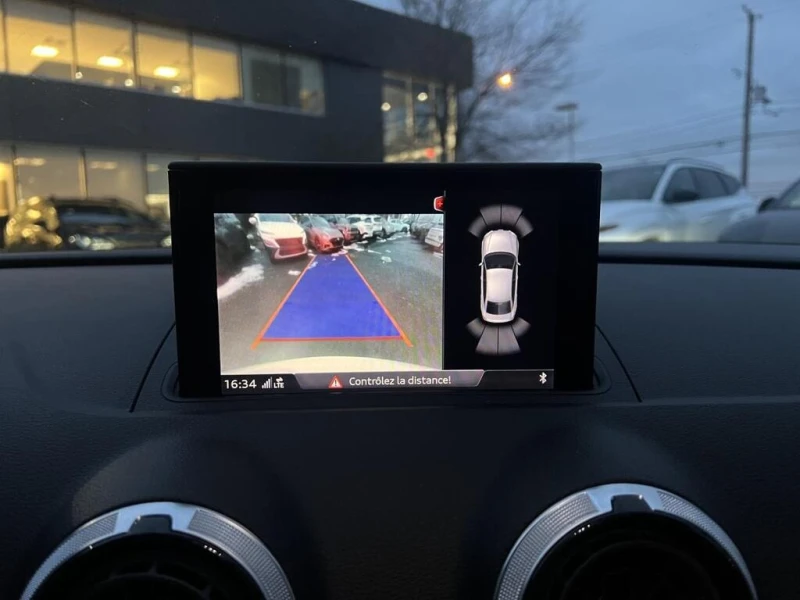 Audi A3 * Progressiv 45 TFSI quattro + SLINE + TOIT PANO!!, снимка 12 - Автомобили и джипове - 52877287