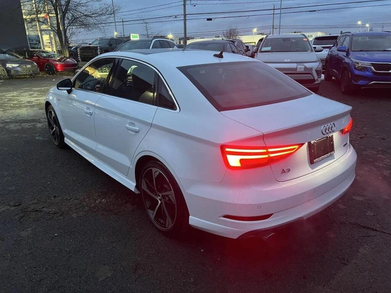 Audi A3 * Progressiv 45 TFSI quattro + SLINE + TOIT PANO!!, снимка 3 - Автомобили и джипове - 52877287