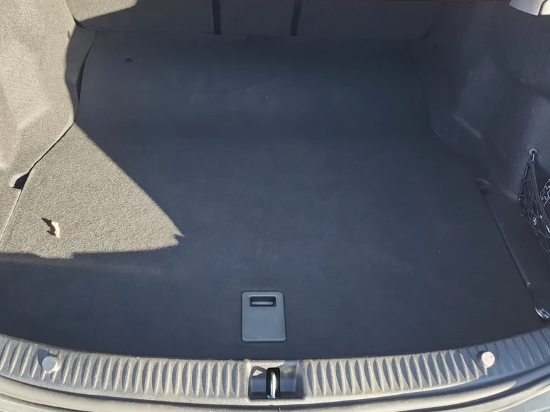 Mercedes-Benz C 300 2018 * CARFAX * ОТ ПРЕДСТАВИТЕЛСТВО, снимка 13 - Автомобили и джипове - 53288109