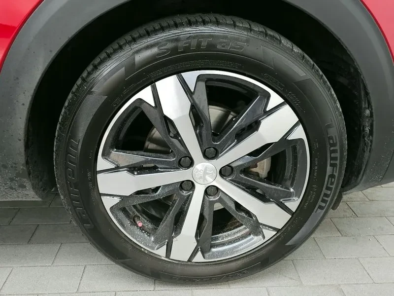 Peugeot 3008 1.2 PURE TECH GT PACK, снимка 5 - Автомобили и джипове - 54956780