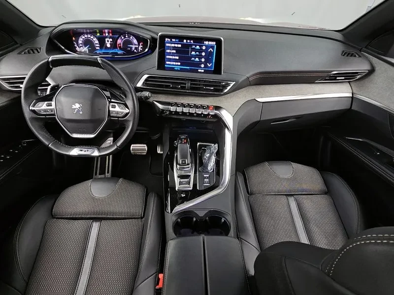 Peugeot 3008 1.2 PURE TECH GT PACK, снимка 7 - Автомобили и джипове - 54956780