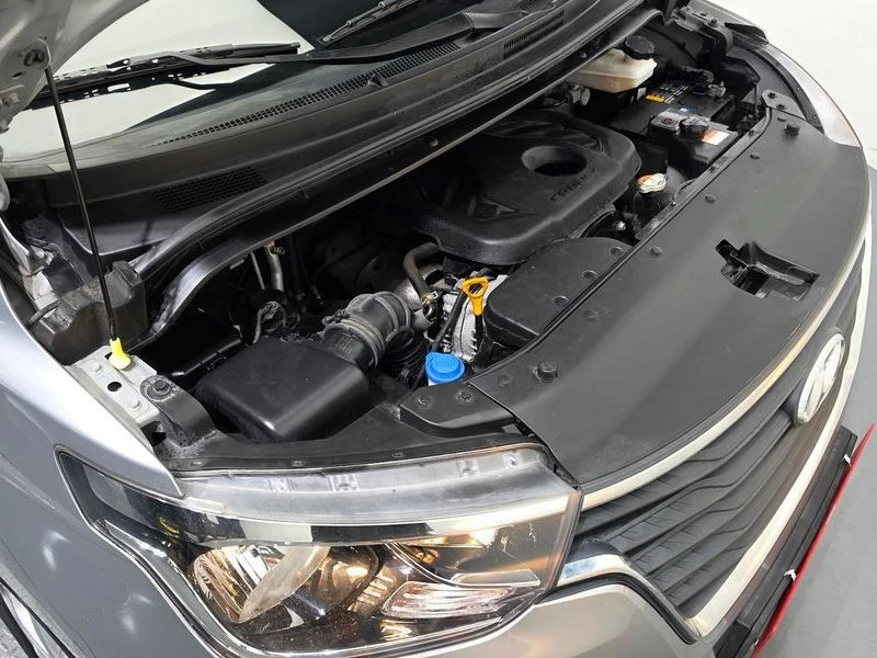 Hyundai Starex 2.5 Automatic, снимка 6 - Автомобили и джипове - 55948761