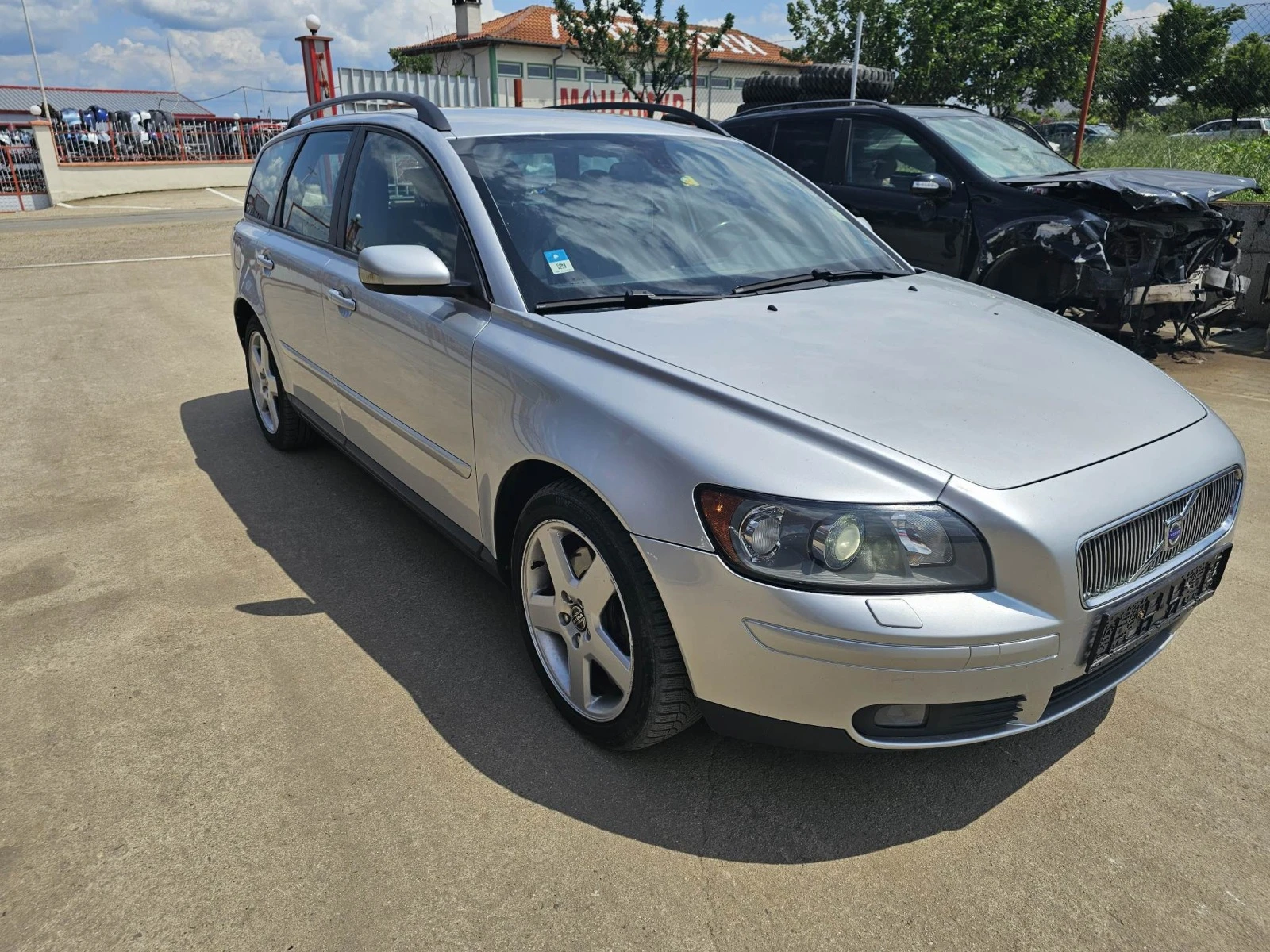 Volvo V50 2.4 - изображение 3