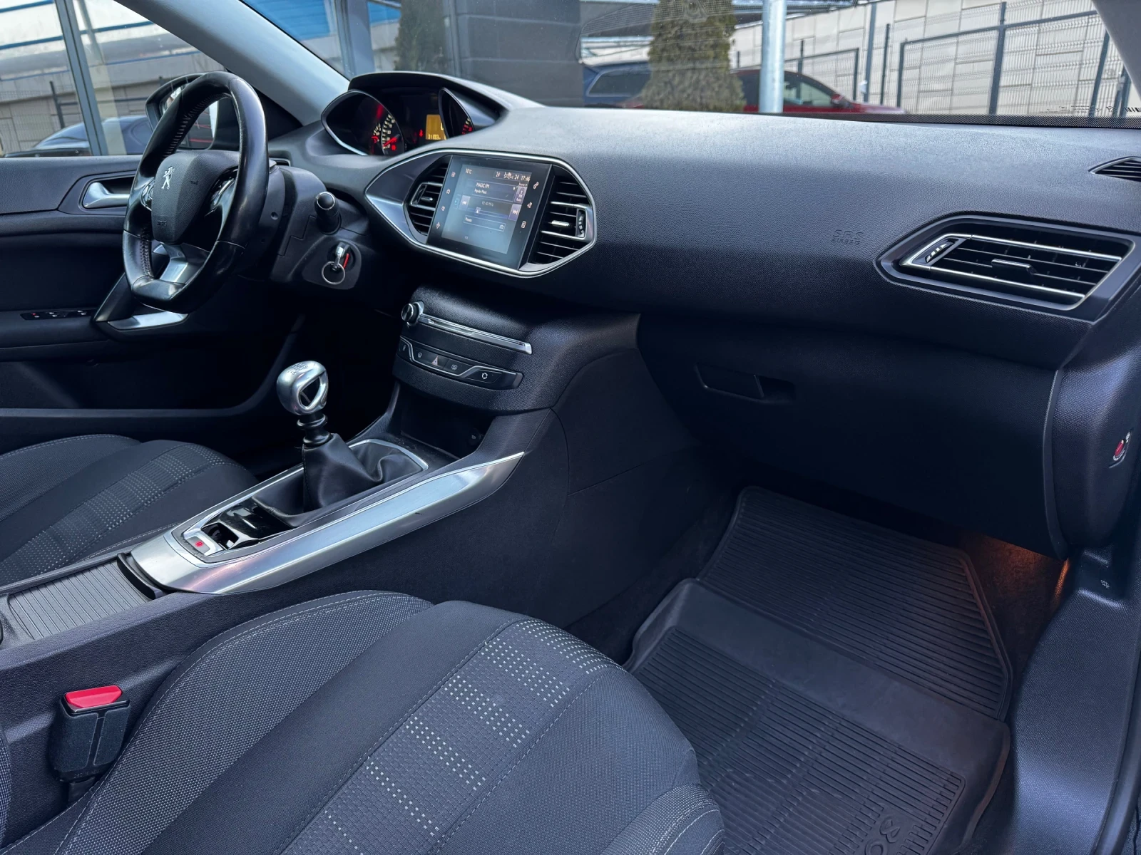 Peugeot 308 2.0 150 LED Camera | Mobile.bg   13