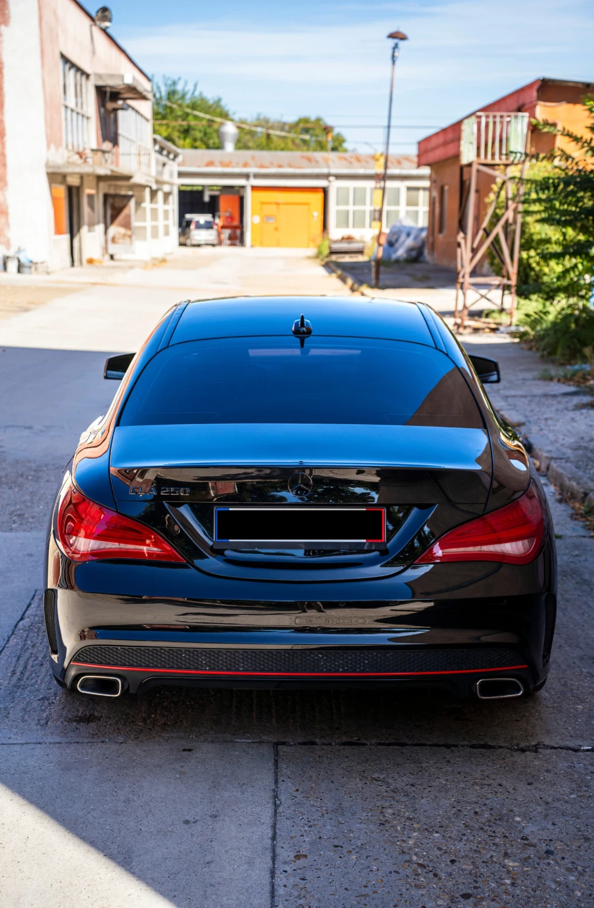 Mercedes-Benz CLA AMG Sport - изображение 3