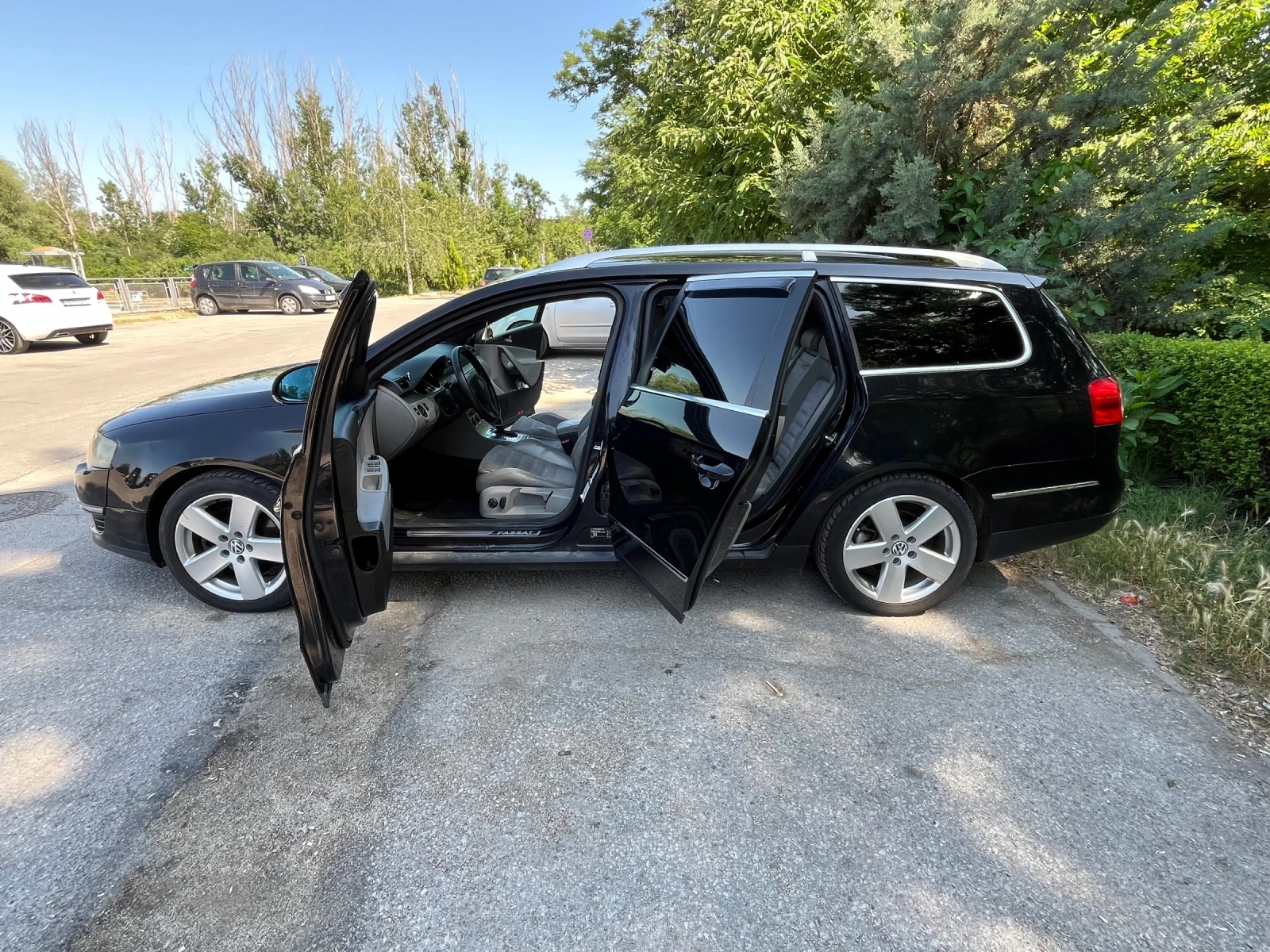 VW Passat 2.0 TDI DSG - изображение 8