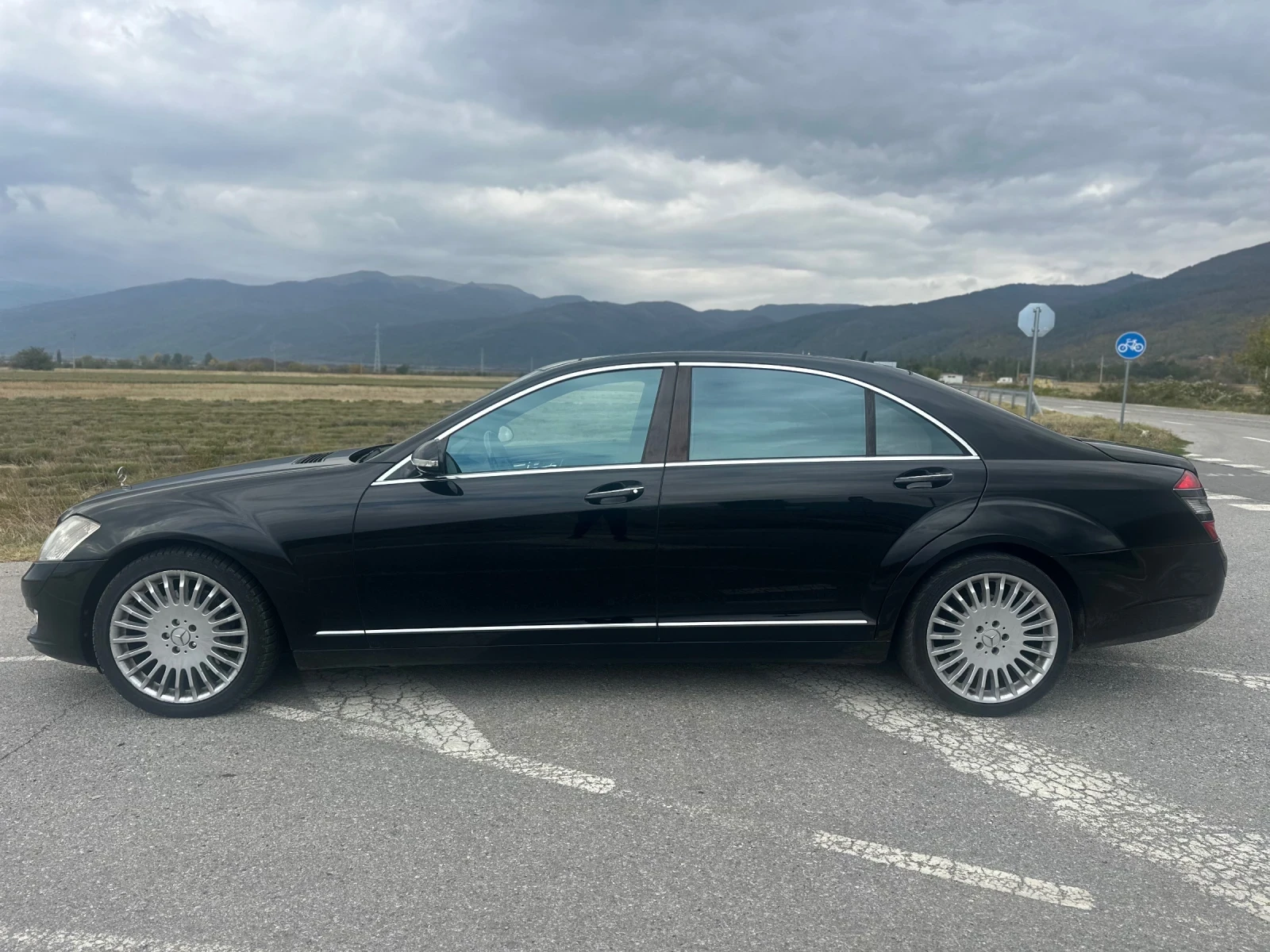 Mercedes-Benz S 500 LONG  - изображение 4