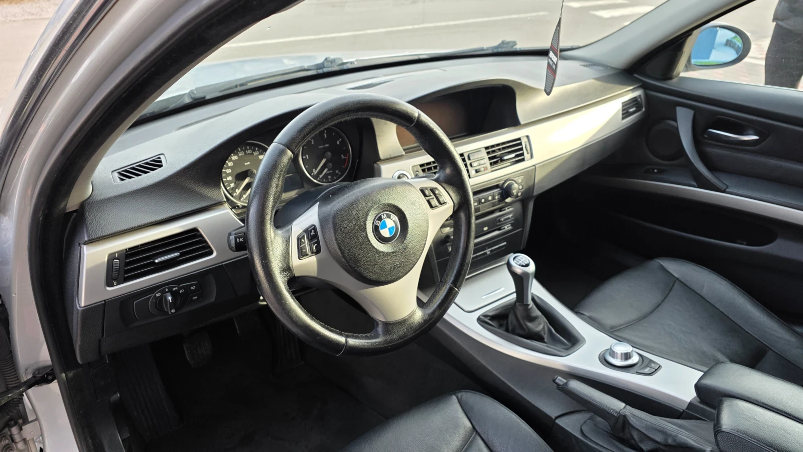 BMW 330 Xd - изображение 9