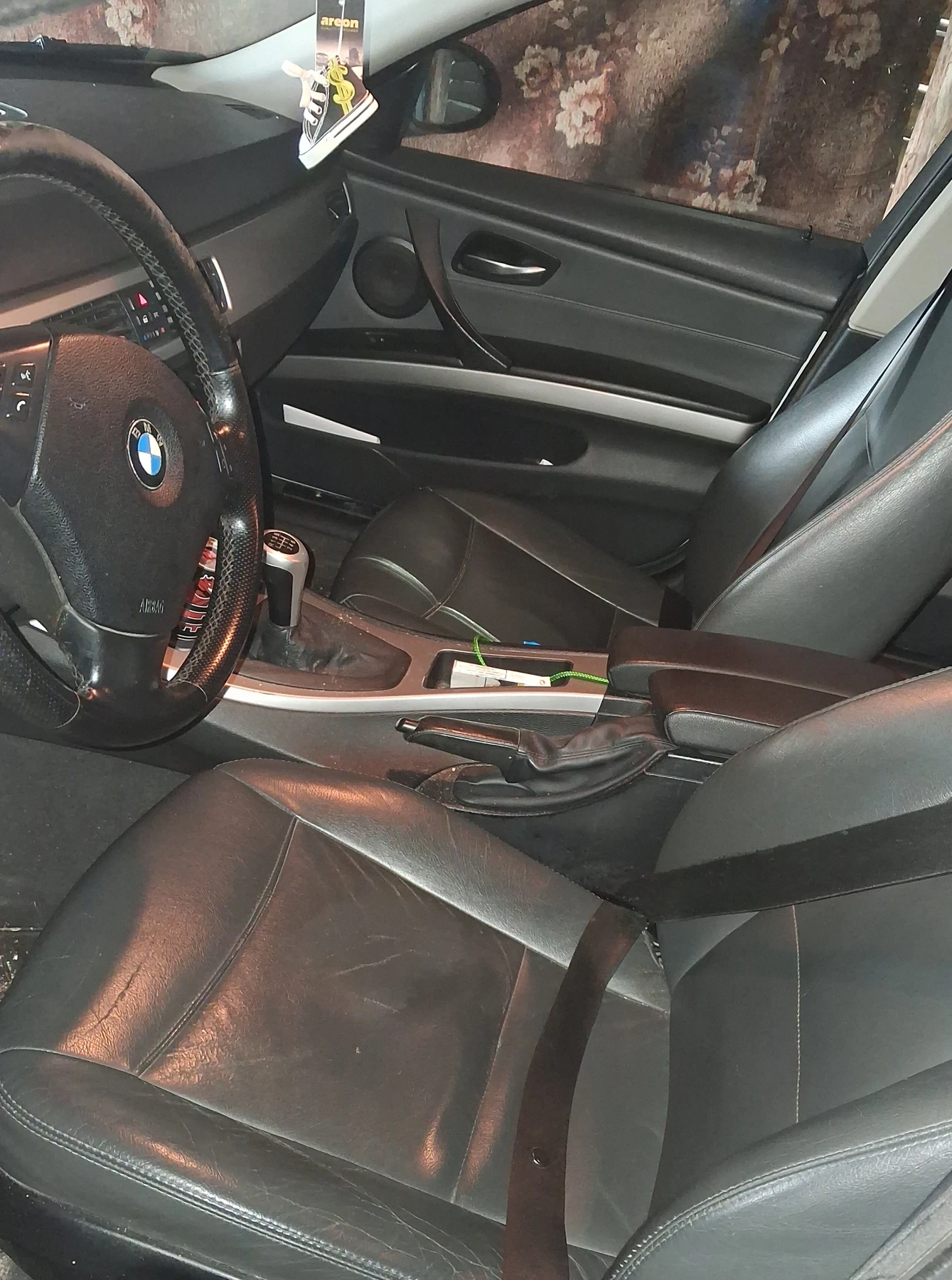 BMW 320  - изображение 5