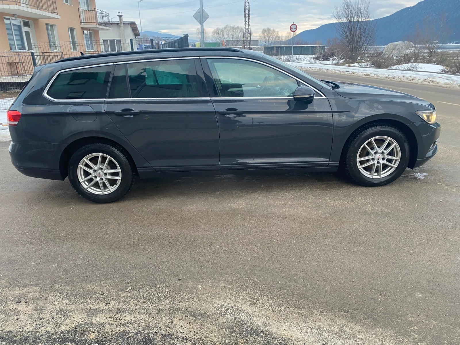 VW Passat 2.0tdi TOP - изображение 7