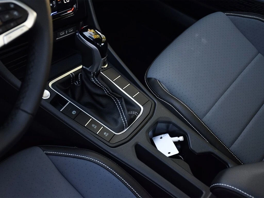 VW Jetta Comfortline | Sport Package | ��� | ����� |  | Mobile.bg � ����������� 14