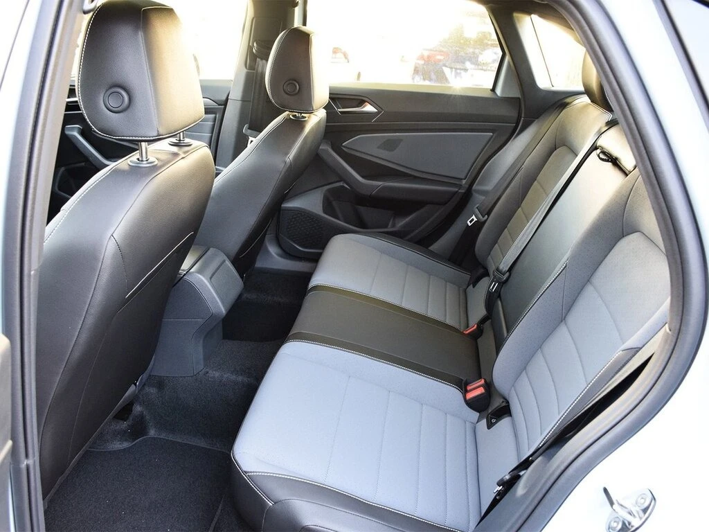 VW Jetta Comfortline | Sport Package | ��� | ����� |  | Mobile.bg � ����������� 17
