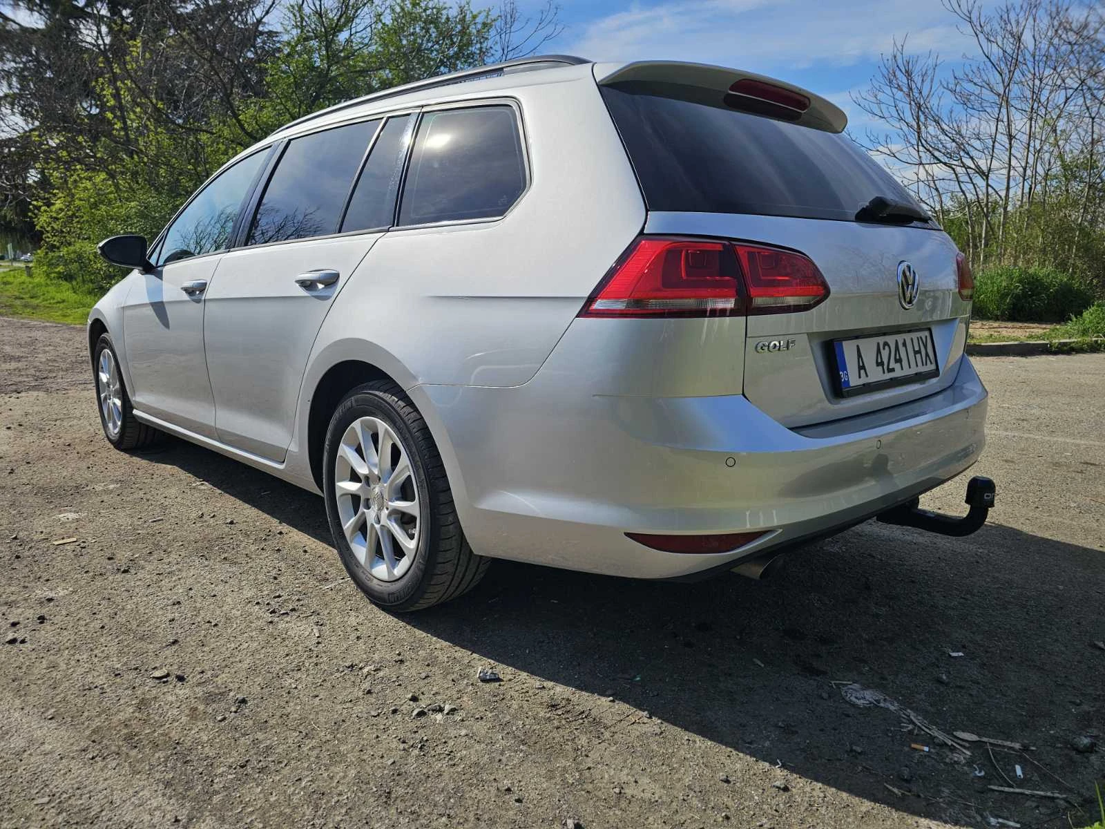 VW Golf 1.6 TDI , снимка 5 - Автомобили и джипове - 54305174