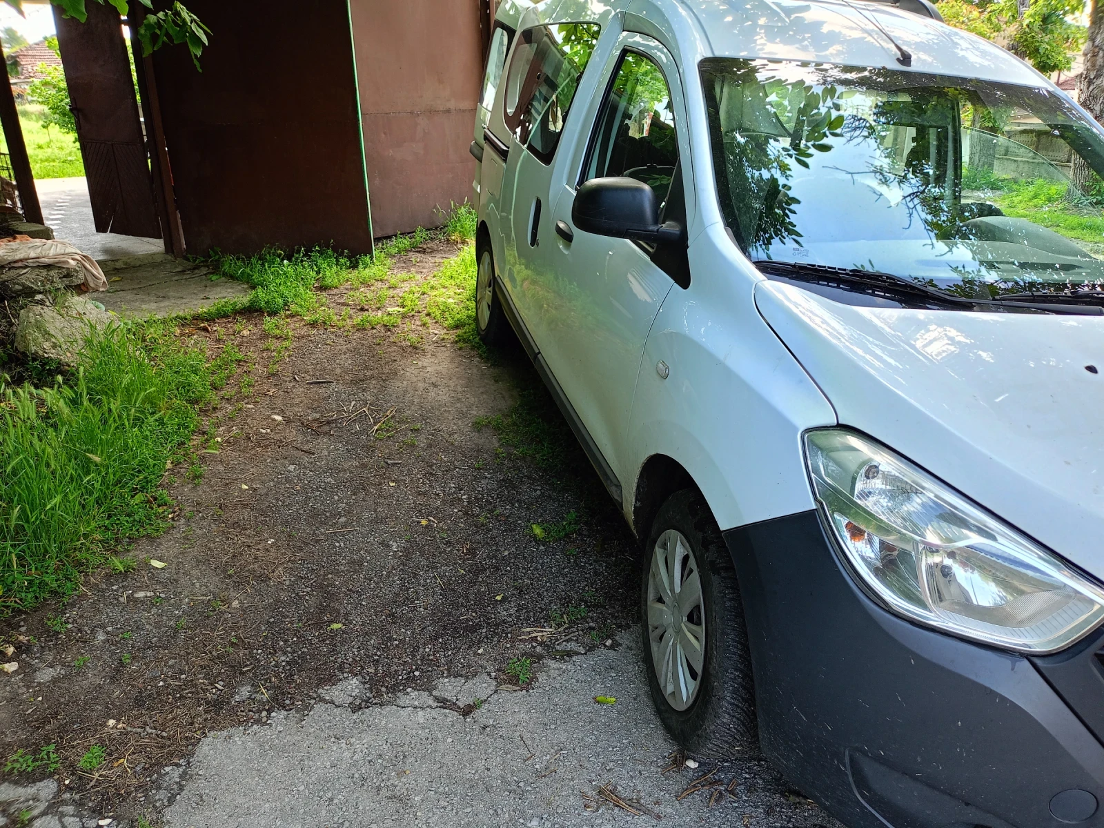 Dacia Dokker 1.5 DCi, снимка 2 - Автомобили и джипове - 54626617