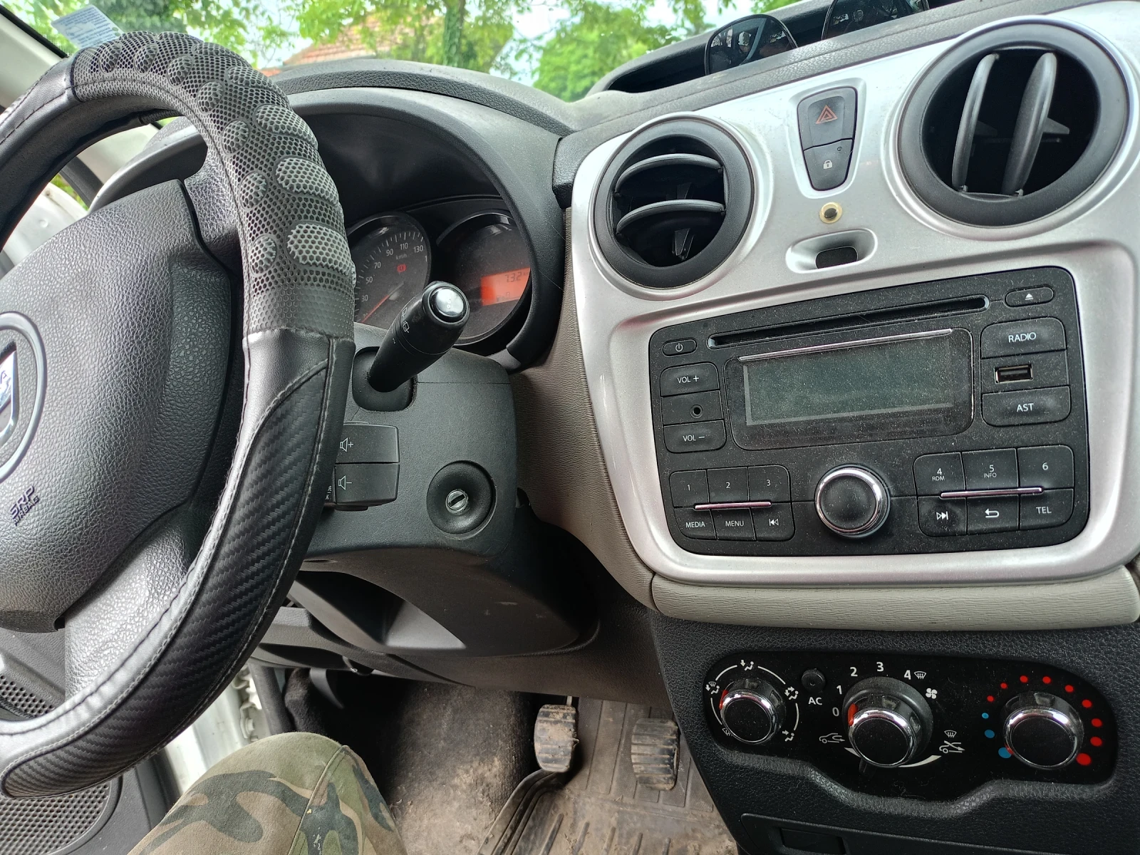 Dacia Dokker 1.5 DCi, снимка 4 - Автомобили и джипове - 54626617