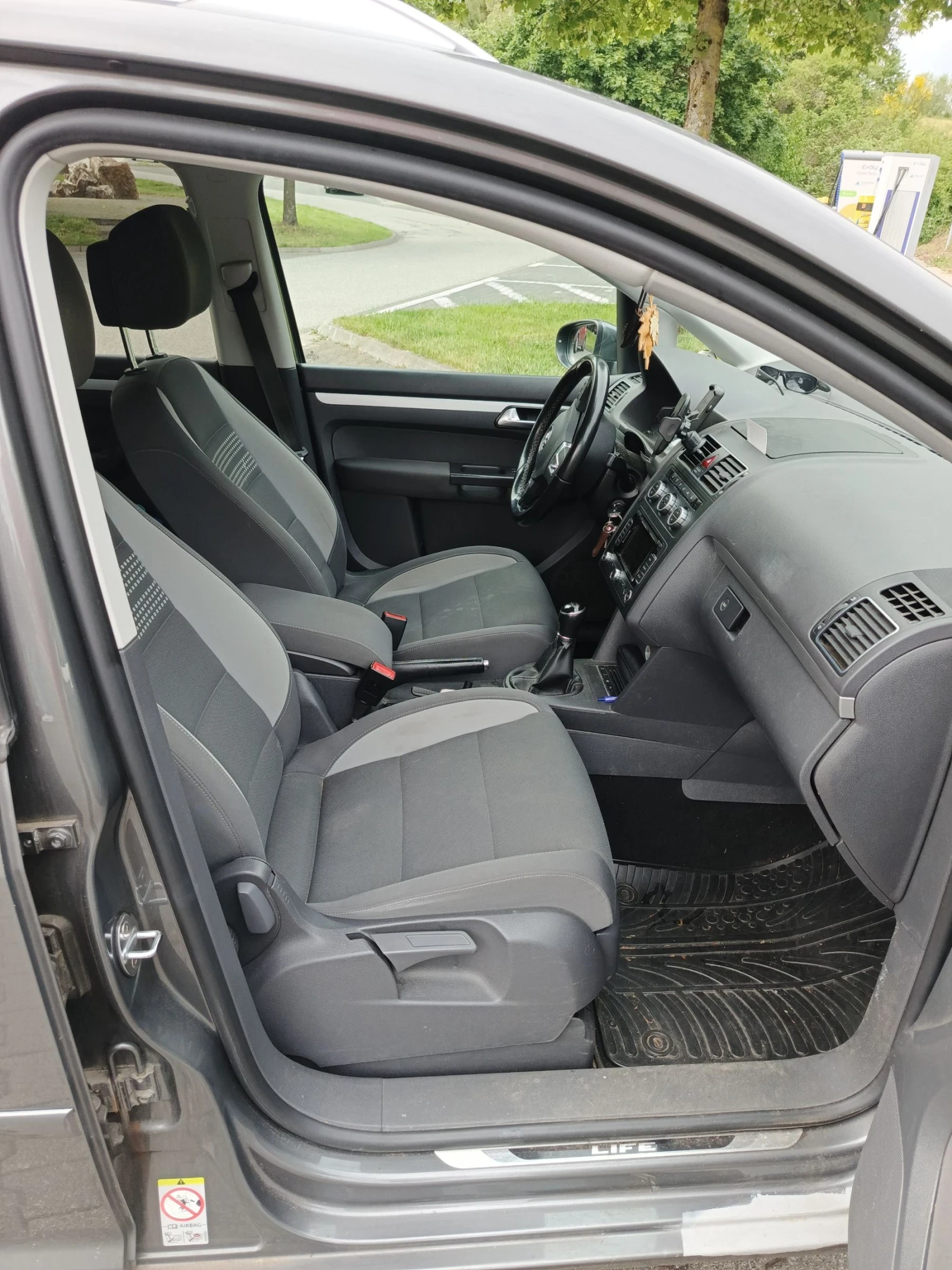VW Touran 1, 6TDI, снимка 11 - Автомобили и джипове - 55105535