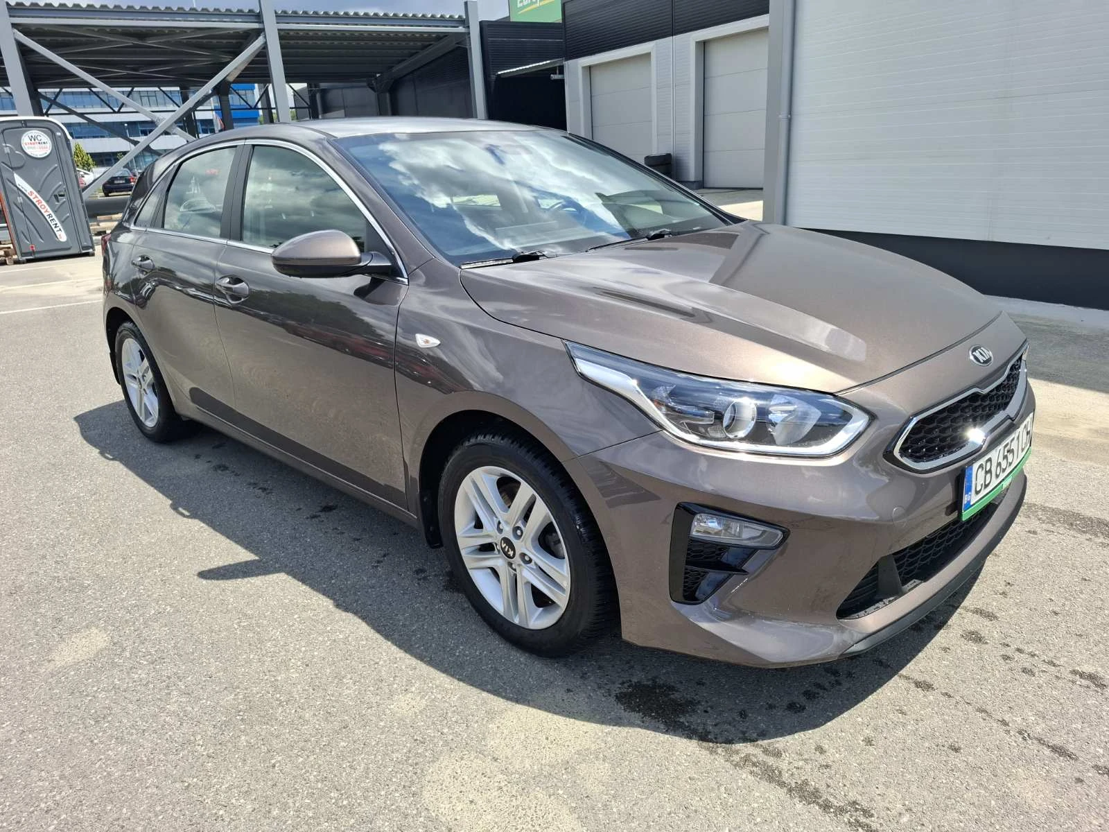 Kia Ceed 1.0 Гаранция, снимка 3 - Автомобили и джипове - 55217704