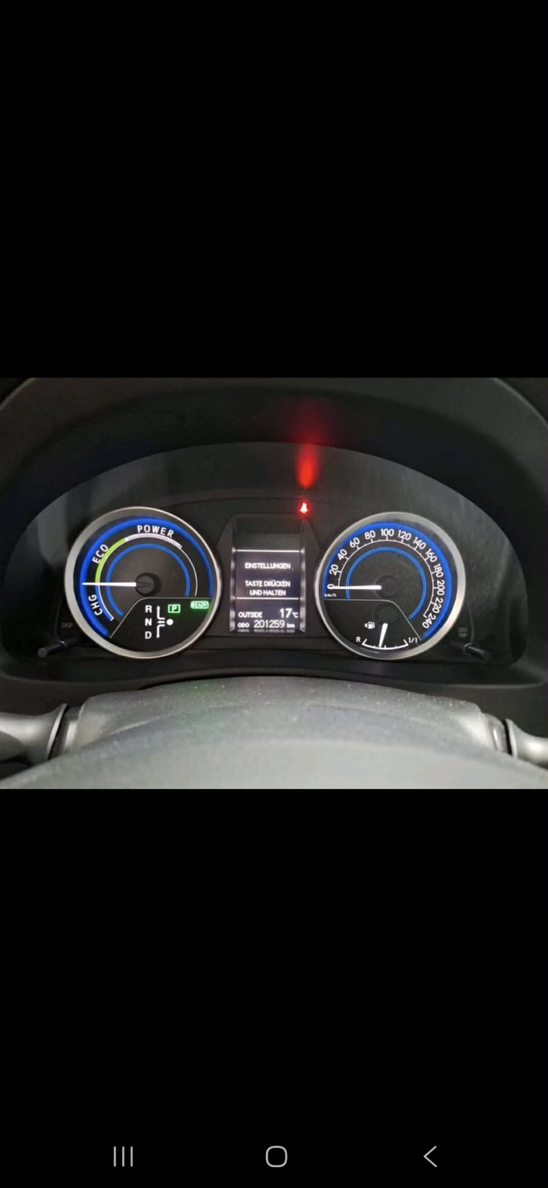 Toyota Auris 1.8 Hybrid, снимка 9 - Автомобили и джипове - 55218091