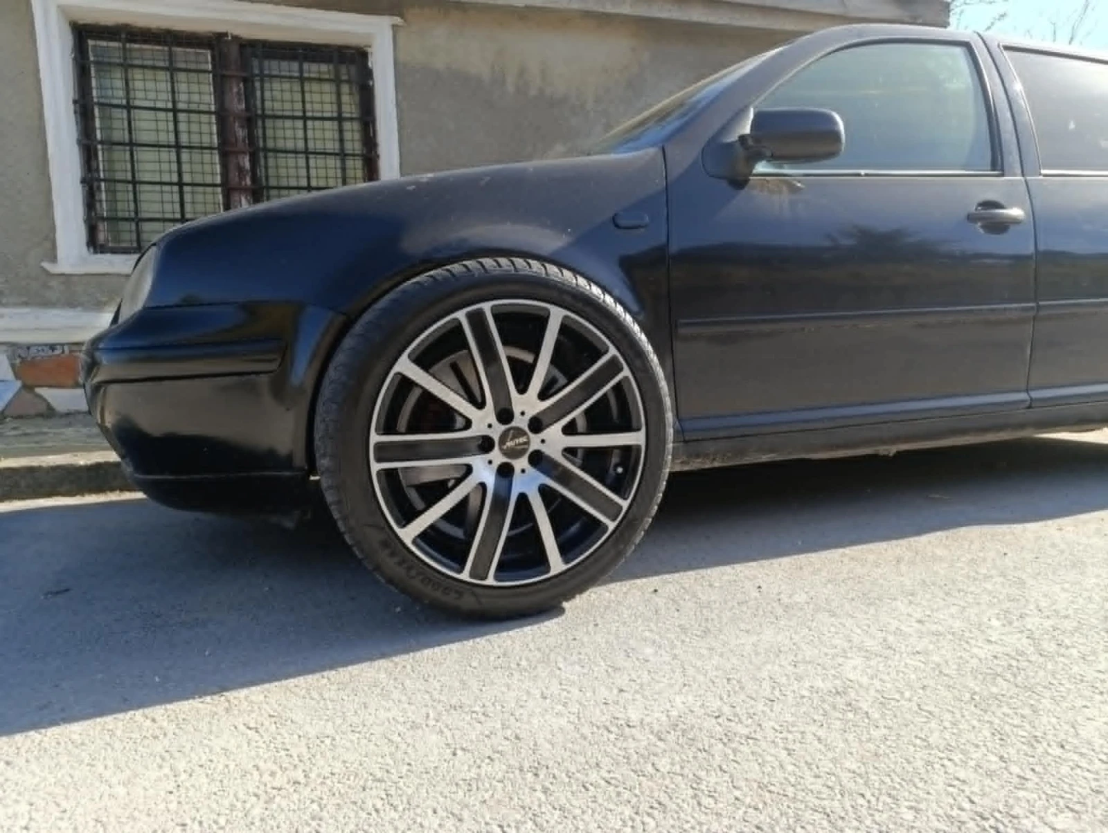 VW Golf 1.8Т газов инжекцион, снимка 13 - Автомобили и джипове - 55252681
