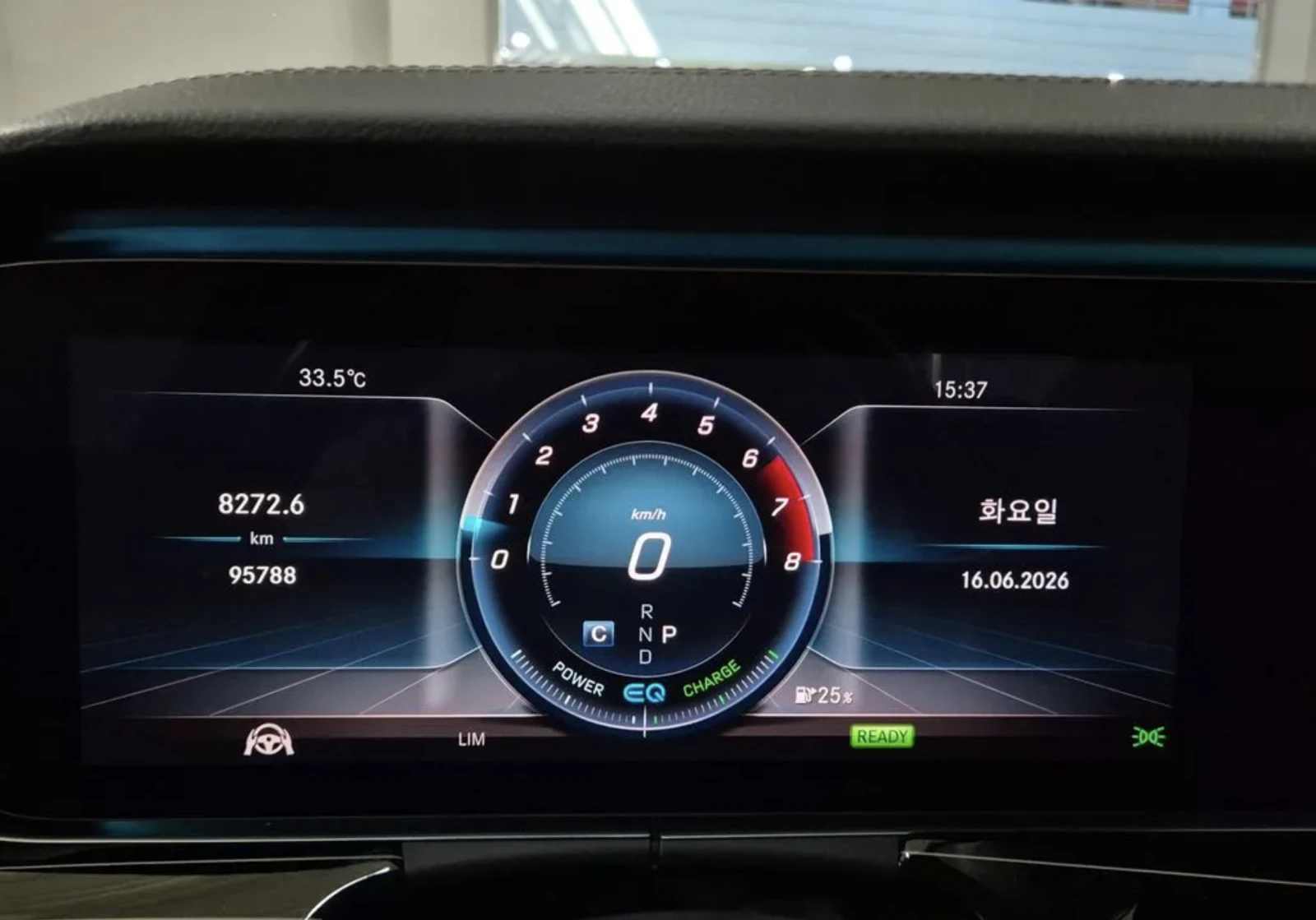 Mercedes-Benz CLS 450 63 AMG STYLE / BURMESTER / HUD / ПАНОРАМА / CARBON, снимка 9 - Автомобили и джипове - 55434405