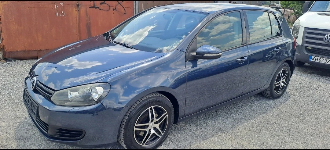 VW Golf 2.0tdi 110k.