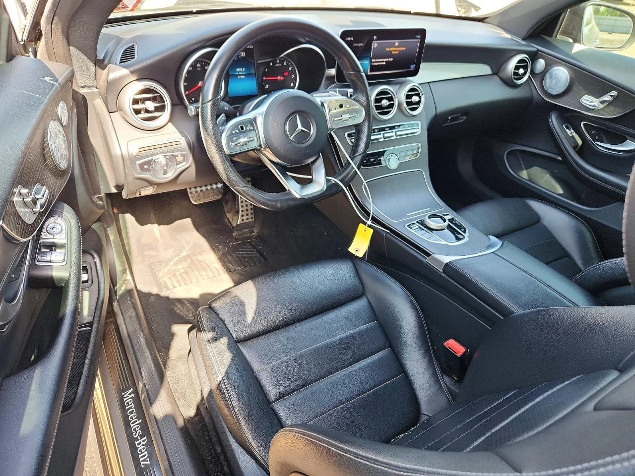 Mercedes-Benz C 300 4MATIC* AMG-LINE* BURMESTER* КАМЕРА* ПОДГРЕВ* , снимка 7 - Автомобили и джипове - 55722782