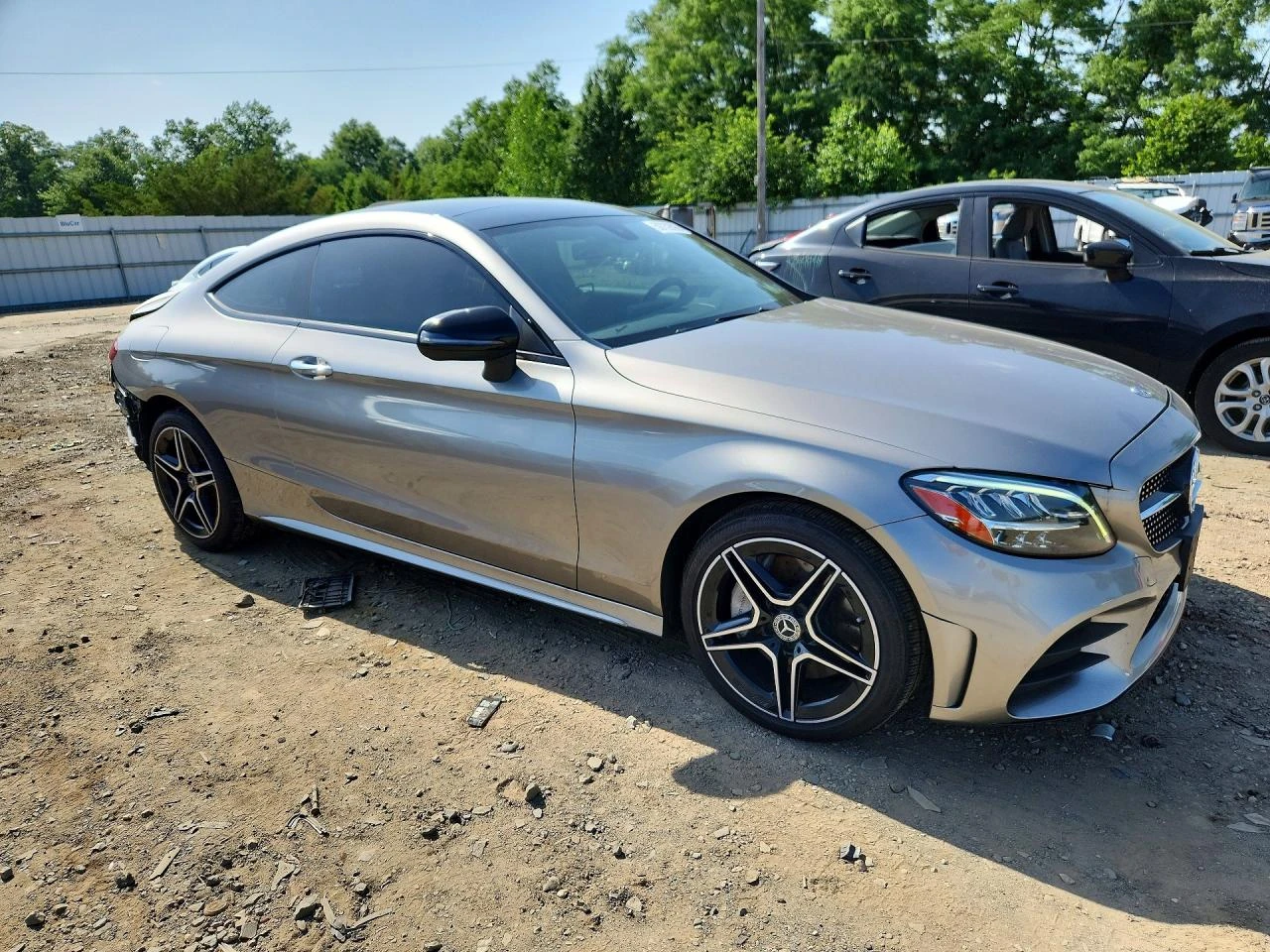 Mercedes-Benz C 300 4MATIC* AMG-LINE* BURMESTER* КАМЕРА* ПОДГРЕВ* , снимка 2 - Автомобили и джипове - 55722782
