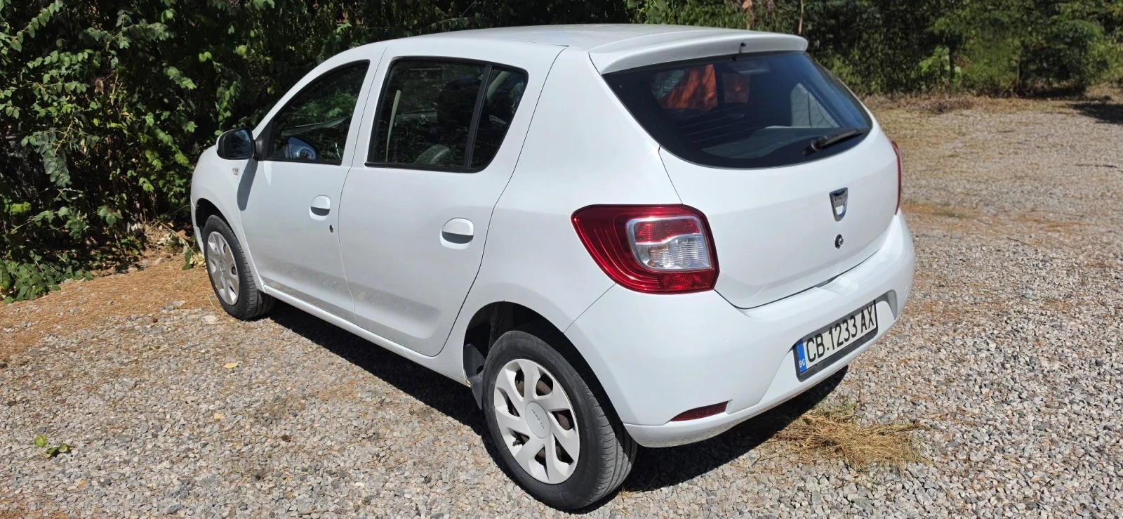 Dacia Sandero 1.5 dci, снимка 3 - Автомобили и джипове - 55748637