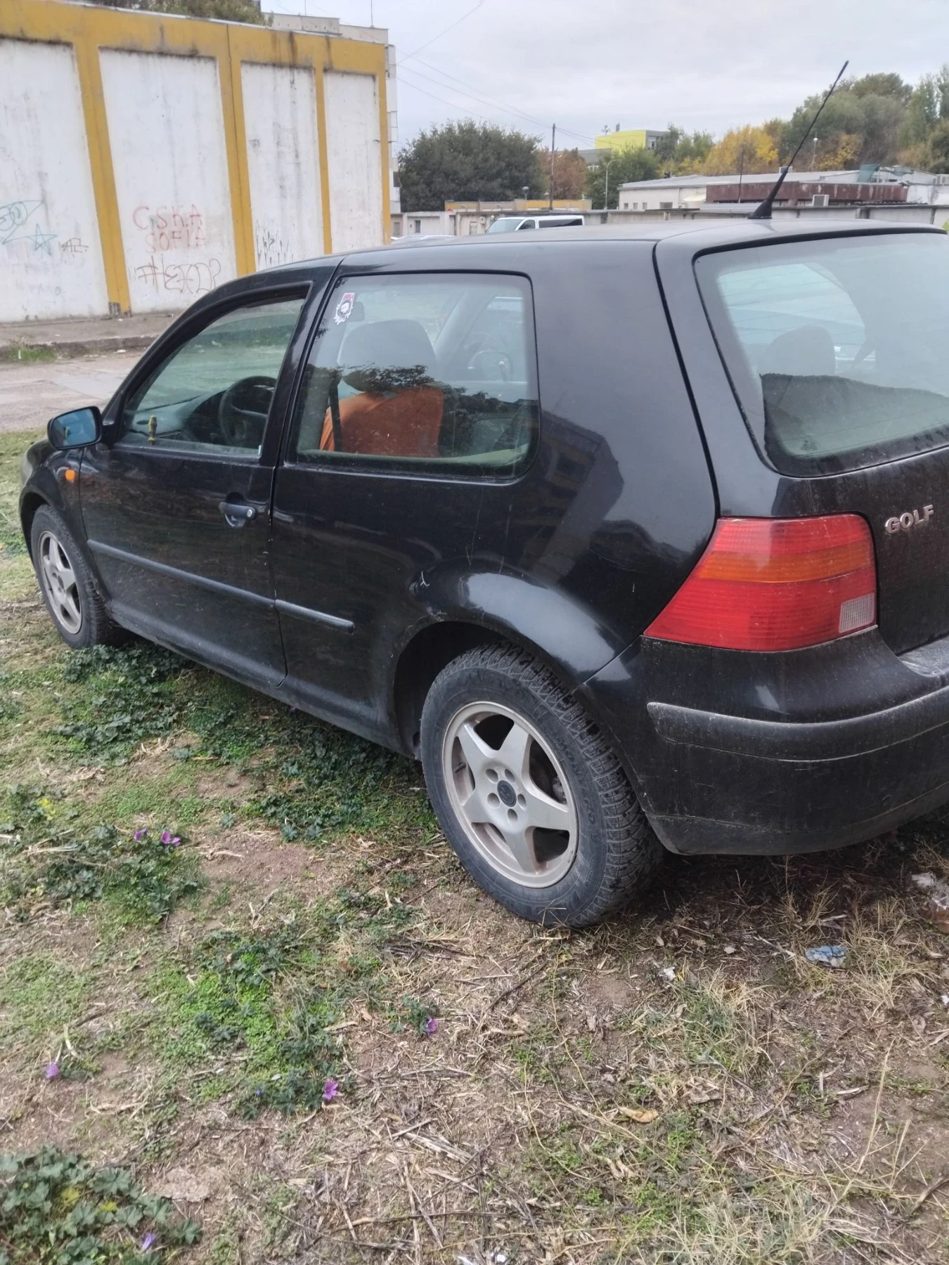 VW Golf, снимка 3 - Автомобили и джипове - 56709052