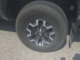 Toyota Tacoma * 4x4 Double Cab SB * CARFAX * ОПЦИЯ ЗА ФИНАНСИРАН, снимка 10