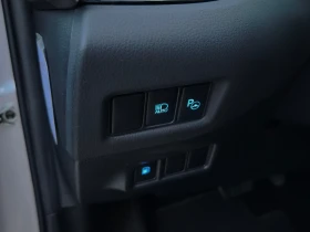 Обява за продажба на Toyota C-HR Гаранционна /От Тойота/Без инциденти LUXURY ~41 966 лв. - изображение 9