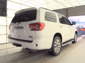 Toyota Sequoia LIMITED* 5.7* V8* ПОДГРЕВ* КАМЕРА* КЕЙЛЕС, снимка 2