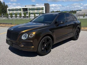 Bentley Bentayga V8| PANO| 360| CARFAX| 