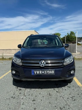 VW Tiguan * 4MOTION 4dr Auto * CARFAX * БЕЗ ПЪРВОНАЧАЛНА ВНО