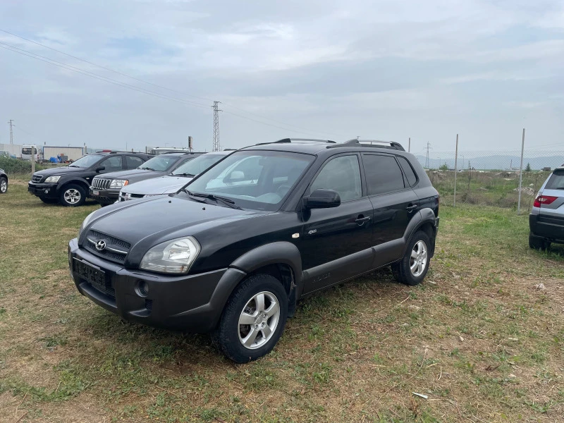 Hyundai Tucson 2.0 гърция без ръжди, снимка 2 - Автомобили и джипове - 47054157