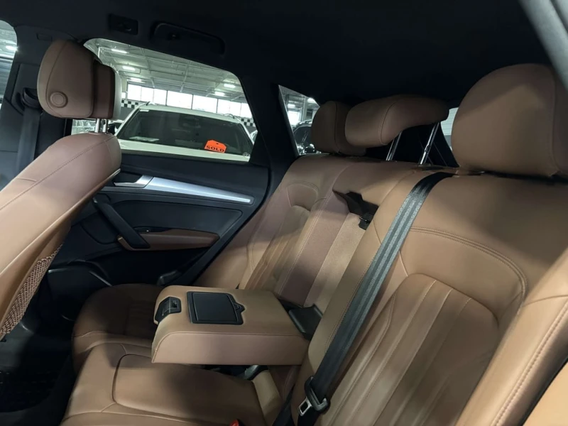 Audi Q5 * quattro Premium * CARFAX * ЦЕНА ДО БГ, снимка 8 - Автомобили и джипове - 53076575