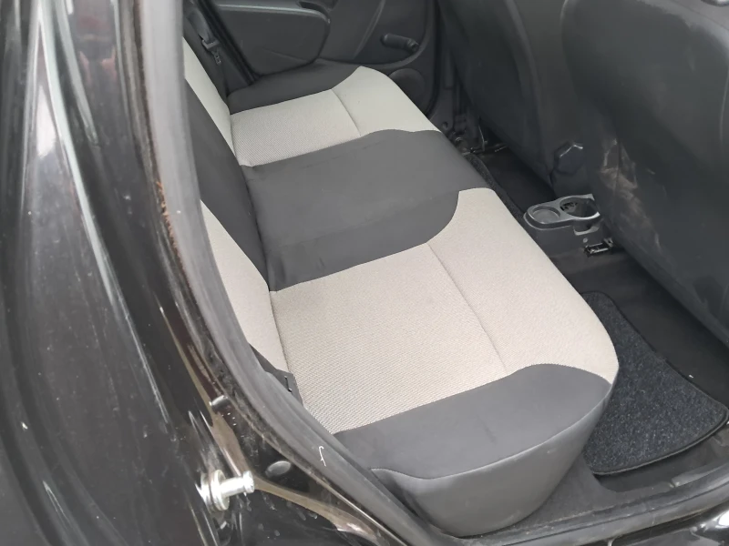 Dacia Duster 1.6 I 105 KS GPL LAUREATE, снимка 10 - Автомобили и джипове - 53202724