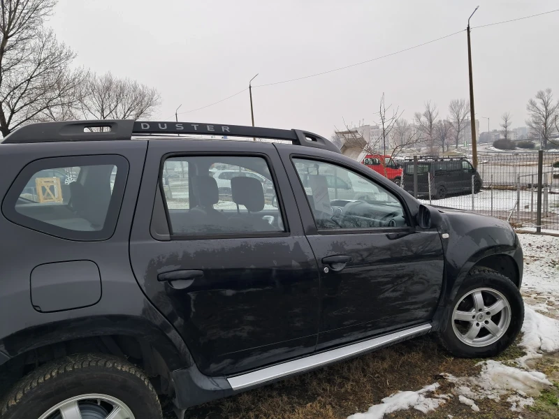 Dacia Duster 1.6 I 105 KS GPL LAUREATE, снимка 6 - Автомобили и джипове - 53202724