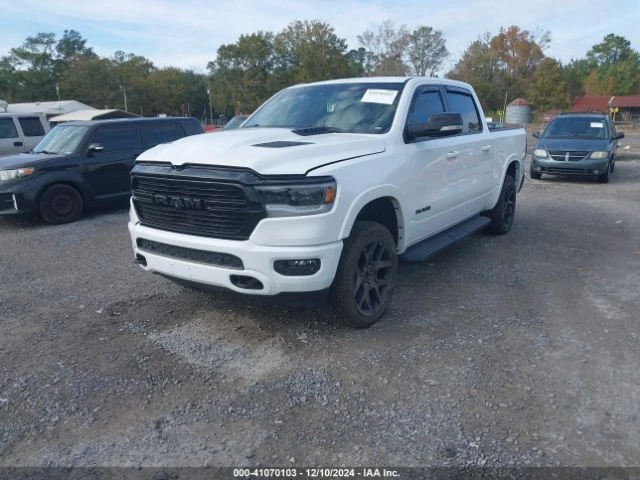 Dodge RAM 1500 LARAMIE 4X4 5&#39;7 BOX* HEAD UP* KEYLESS* ЗАДНА К, снимка 2 - Автомобили и джипове - 48643287