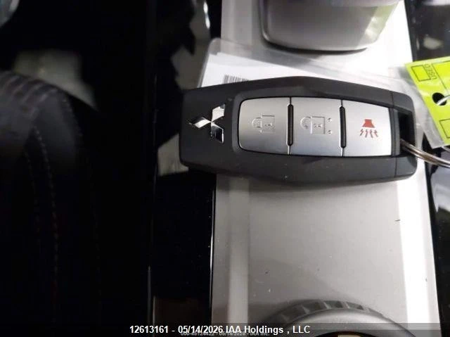 Mitsubishi Outlander ES S-AWC, снимка 12 - Автомобили и джипове - 54988281