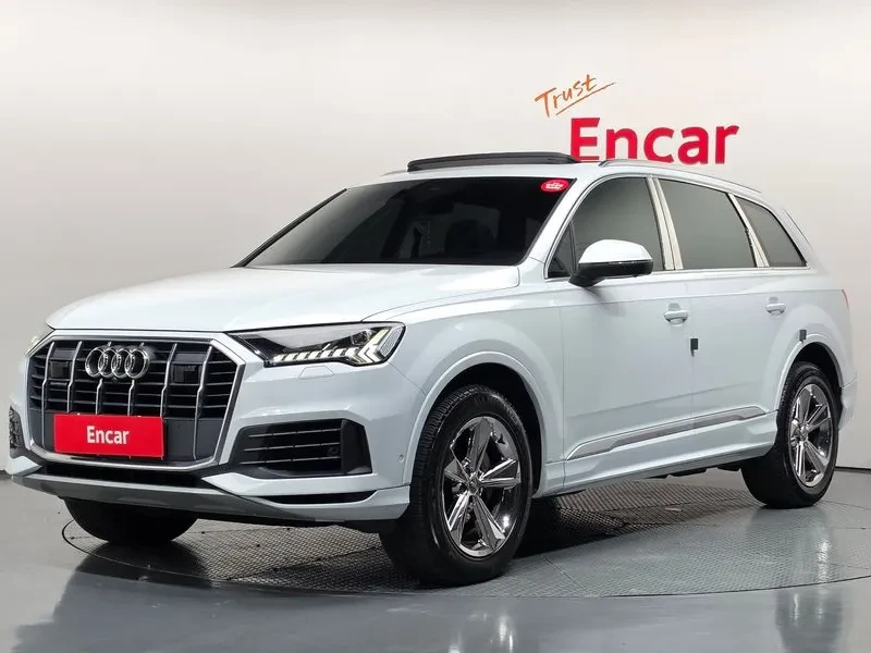 Audi Q7 45 TDI Quattro| / 360/ HEAD UP/ PANO/ ОБДУХВАНЕ