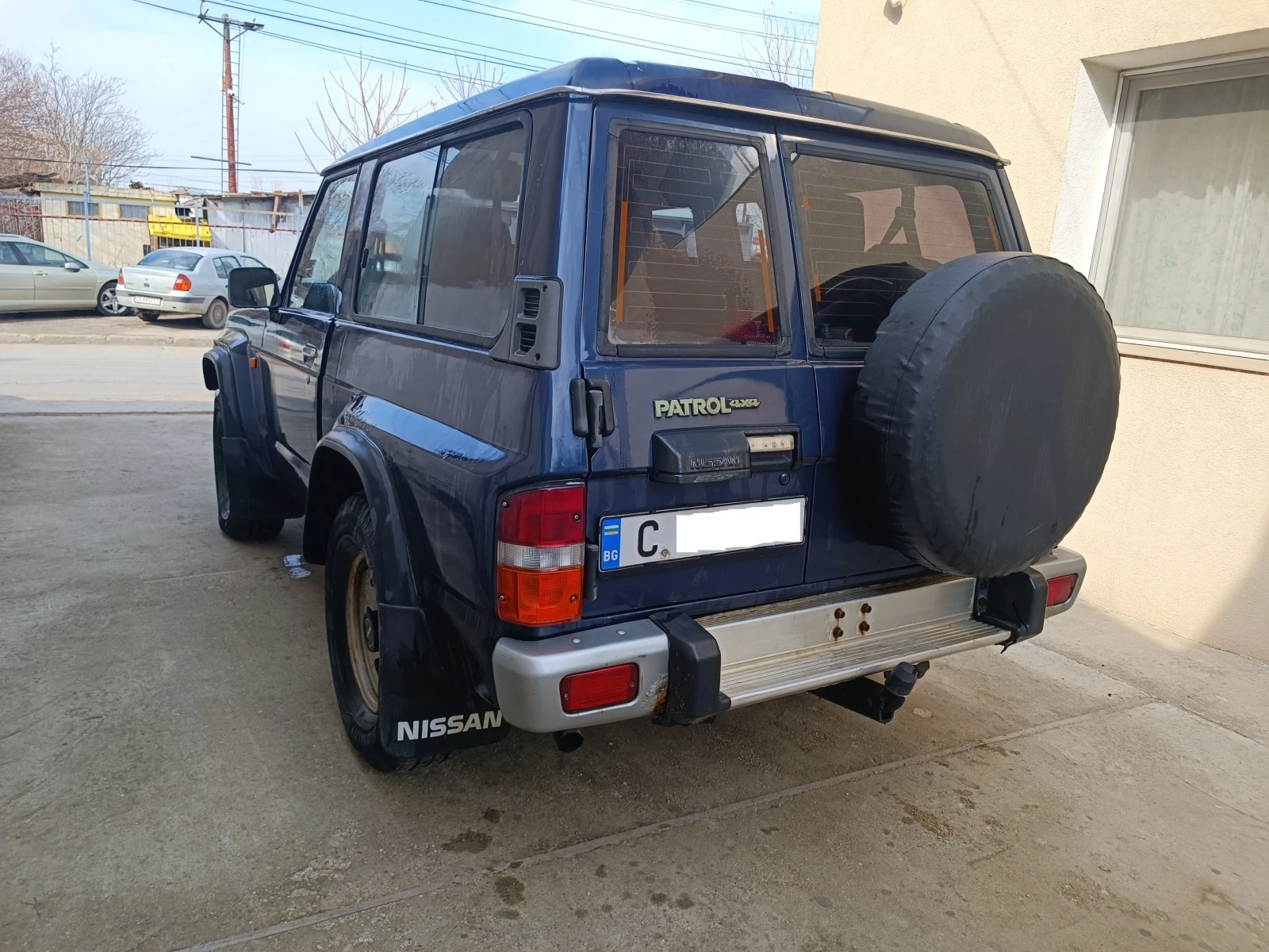 Nissan Patrol 2.8 Y60 - изображение 5